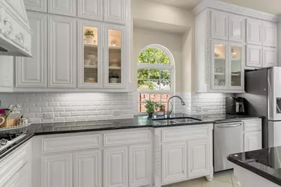 10296 Casabella Drive, Frisco, TX 75035 - Photo 15