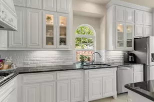 10296 Casabella Dr, Frisco, TX 75035 - Photo 15