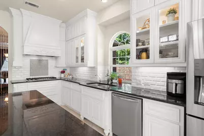 10296 Casabella Drive, Frisco, TX 75035 - Photo 17