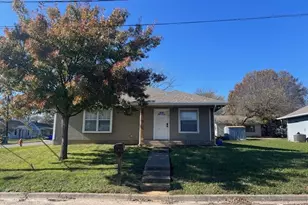 107 Church St, Whitesboro, TX 76273 - Photo 1