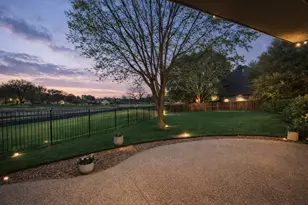 944 Hills Creek Dr, McKinney, TX 75072 - Photo 11