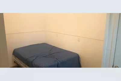 6102 S Lakeside Hills Court, Granbury, TX 76048 - Photo 13