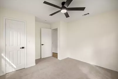 8906 Monticello Drive, Granbury, TX 76049 - Photo 15