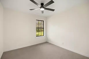 8906 Monticello Dr, Granbury, TX 76049 - Photo 9