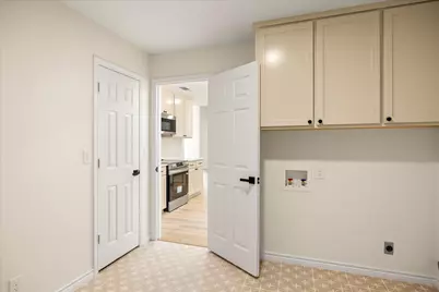 8906 Monticello Drive, Granbury, TX 76049 - Photo 19