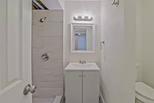 5055 Ridglea Ln, Fort Worth, TX 76116 - Photo 9