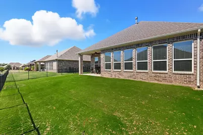 900 Pate Street, Granbury, TX 76048 - Photo 33