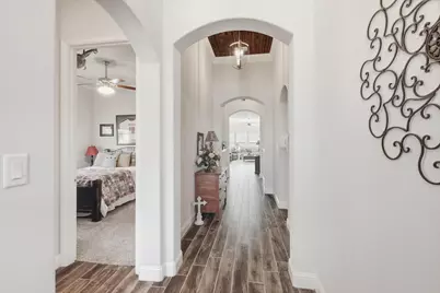 900 Pate Street, Granbury, TX 76048 - Photo 5