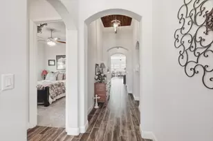 900 Pate St, Granbury, TX 76048 - Photo 5