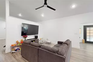 108 Cedar View Dr, Rowlett, TX 75087 - Photo 5