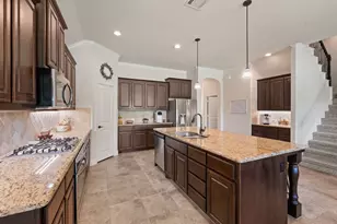 4012 Knollbrook Ln, Fort Worth, TX 76137 - Photo 5