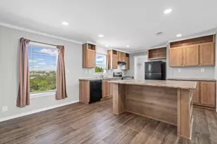 637 Lois Cir, Granbury, TX 76049 - Photo 9