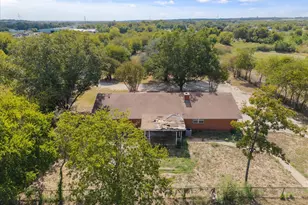 324 County Rd 904, Joshua, TX 76058 - Photo 5