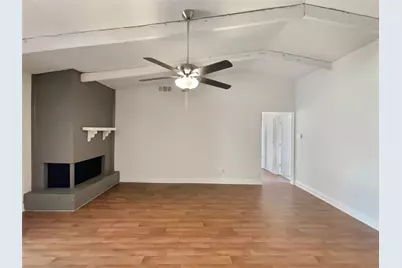 2021 Brentwood Lane, Carrollton, TX 75006 - Photo 3