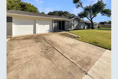 2021 Brentwood Lane, Carrollton, TX 75006 - Photo 19