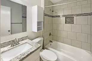 2021 Brentwood Ln, Carrollton, TX 75006 - Photo 7