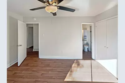 2021 Brentwood Lane, Carrollton, TX 75006 - Photo 17