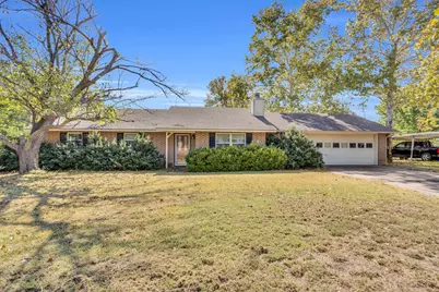 100 Parker Street, Italy, TX 76651 - Photo 1