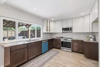 830 Pinehill Lane, Grand Prairie, TX 75052 - Photo 1