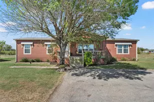 3449 Bluhm Rd, West, TX 76691 - Photo 3