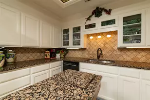 109 Perdue Ln, Weatherford, TX 76085 - Photo 13