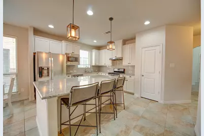 921 Montgomery Way, Argyle, TX 76226 - Photo 9