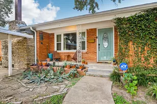 6220 Walnut Dr, Fort Worth, TX 76114 - Photo 3