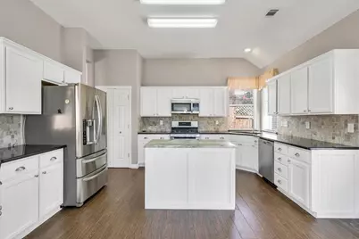 7401 Centenary Drive, Rowlett, TX 75089 - Photo 15