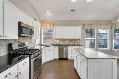 7401 Centenary Drive, Rowlett, TX 75089 - Photo 17