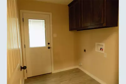 506 Pecan Tree Court, Poolville, TX 76487 - Photo 9