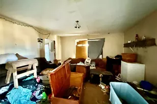 211 Cherry St, Millsap, TX 76066 - Photo 3