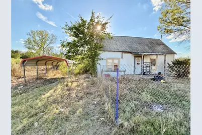 211 Cherry Street, Millsap, TX 76066 - Photo 1