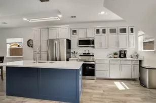 3725 Toronto St, Dallas, TX 75212 - Photo 9