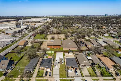 3725 Toronto Street, Dallas, TX 75212 - Photo 39