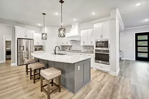 4825 Beaver Creek Dr, Arlington, TX 76005 - Photo 9