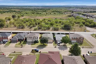 4021 German Pointer Way, Fort Worth, TX 76123 - Photo 5