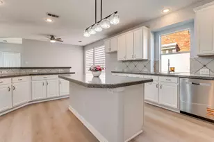 695 Hollow Cir, Coppell, TX 75019 - Photo 17