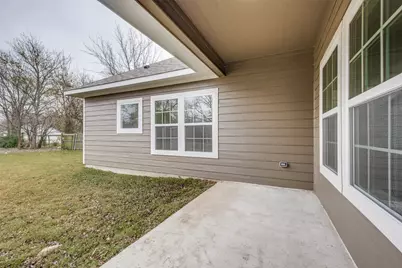 1219 S Montgomery Street, Sherman, TX 75090 - Photo 23