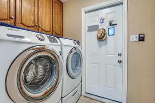 5704 Fireside Dr, Arlington, TX 76016 - Photo 17