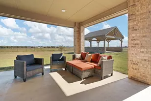 201 Hughes Ln, Grandview, TX 76050 - Photo 27