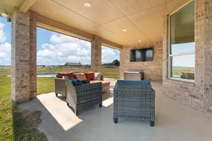 201 Hughes Ln, Grandview, TX 76050 - Photo 29