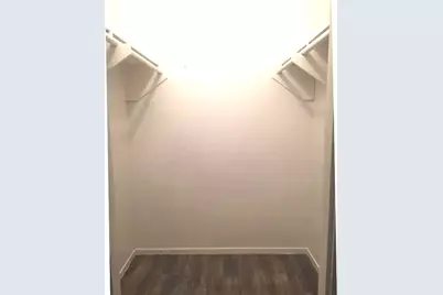 1302 Mohawk Drive, Arlington, TX 76012 - Photo 9