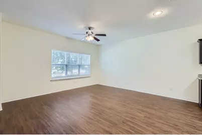 1320 Lake Crest Lane, Lewisville, TX 75057 - Photo 3