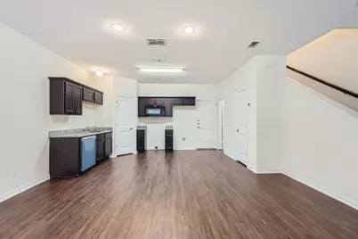 1320 Lake Crest Lane, Lewisville, TX 75057 - Photo 9