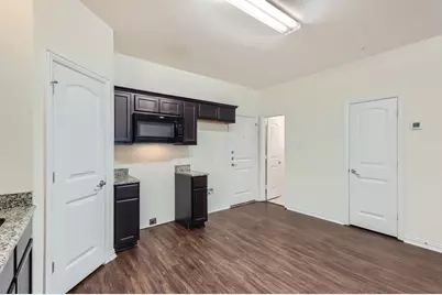 1320 Lake Crest Lane, Lewisville, TX 75057 - Photo 7