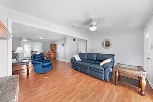 927 Alabama St, Sulphur Springs, TX 75482 - Photo 3