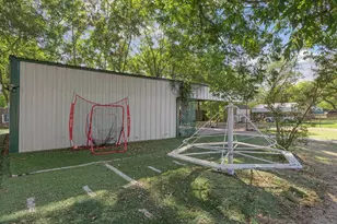 503 S Houston St, Edgewood, TX 75117 - Photo 25