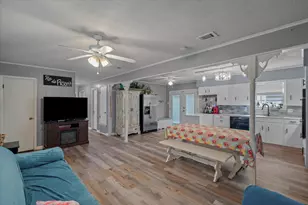 503 S Houston St, Edgewood, TX 75117 - Photo 5