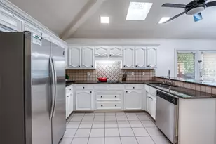 6315 Brook Lake Dr, Dallas, TX 75248 - Photo 9