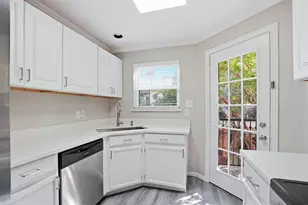 2902 State St, Dallas, TX 75204 - Photo 17